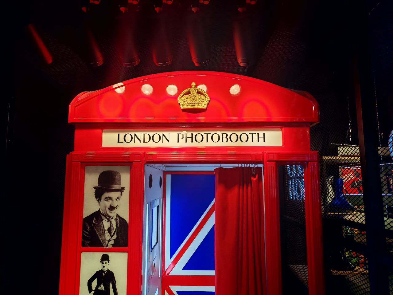 Фотобудка — Фотобудка